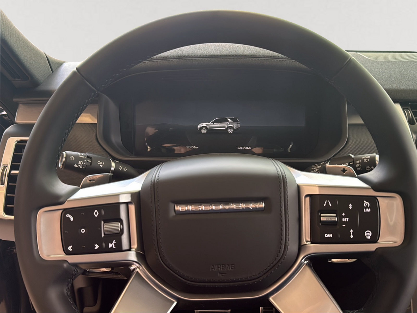 LAND ROVER Discovery 3.0D I6 350 Dynamic HSE AWD Automatic-image-15