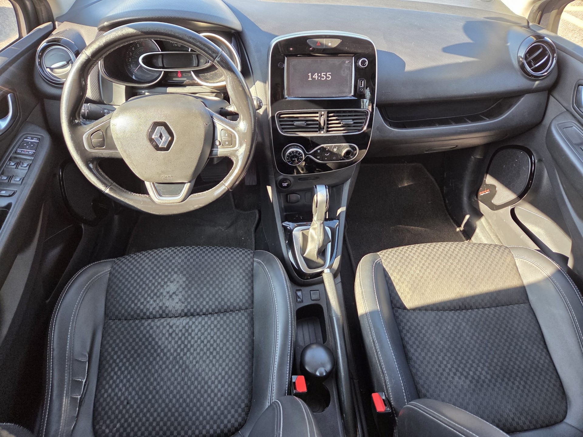 RENAULT Clio 1.2 16V T Intens EDC ** Automatique **-image-5