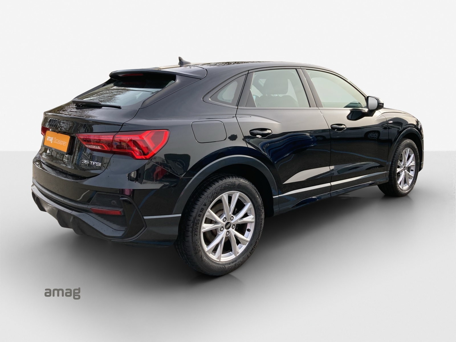 AUDI Q3 Sportback 35 TFSI S line Attraction S-tronic-image-4