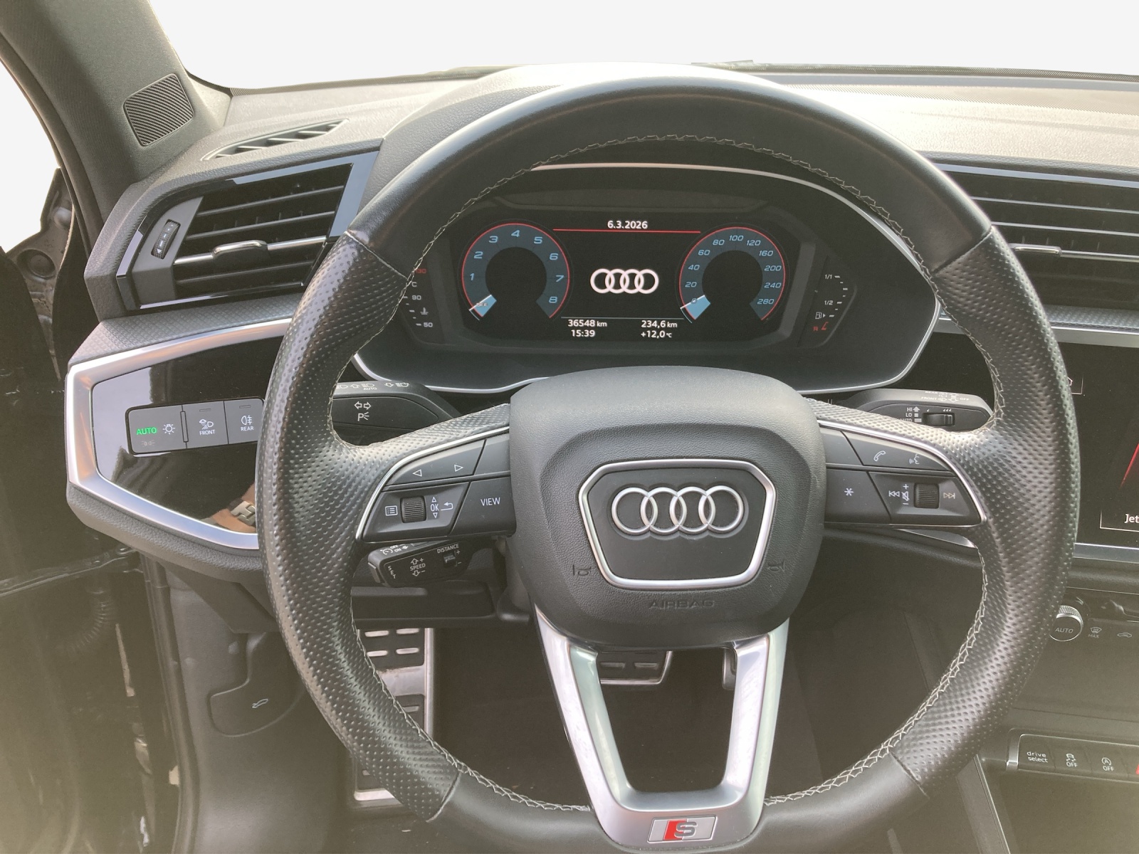 AUDI Q3 Sportback 35 TFSI S line Attraction S-tronic-image-9