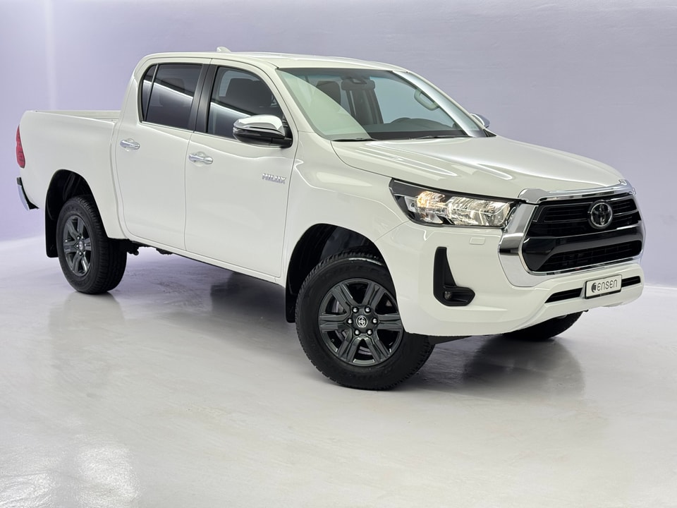Hilux Double Cab 2.8 D MHEV 204 Style 4x4