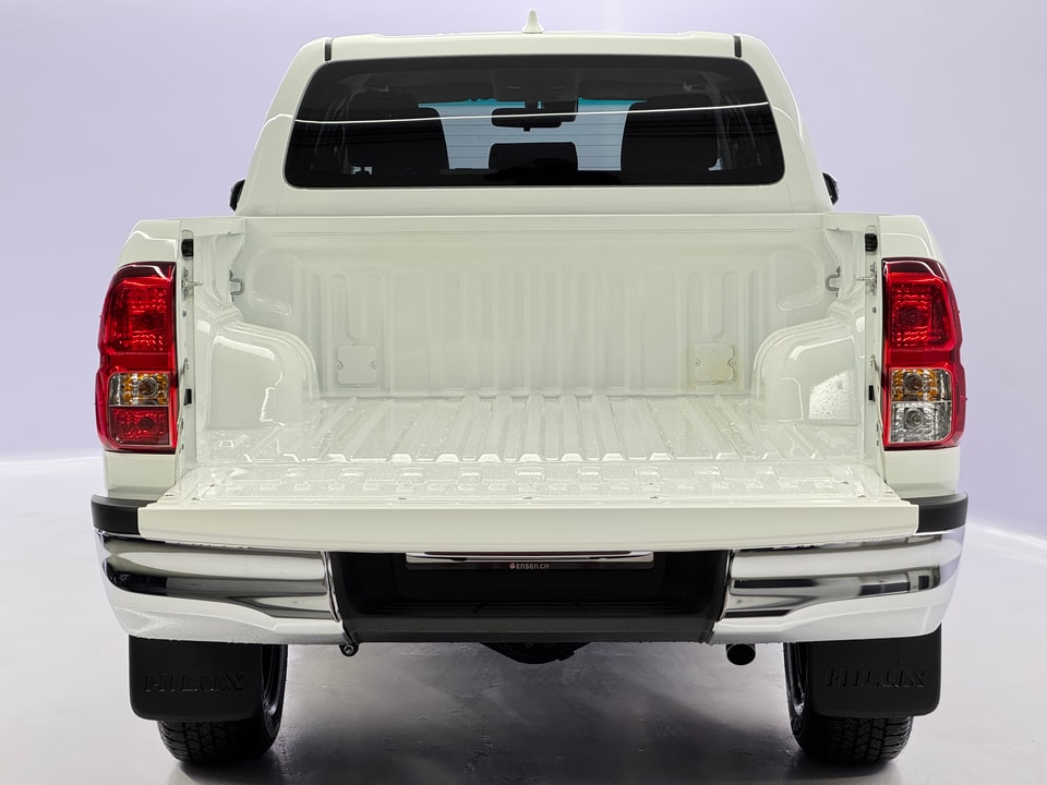 Hilux Double Cab 2.8 D MHEV 204 Style 4x4