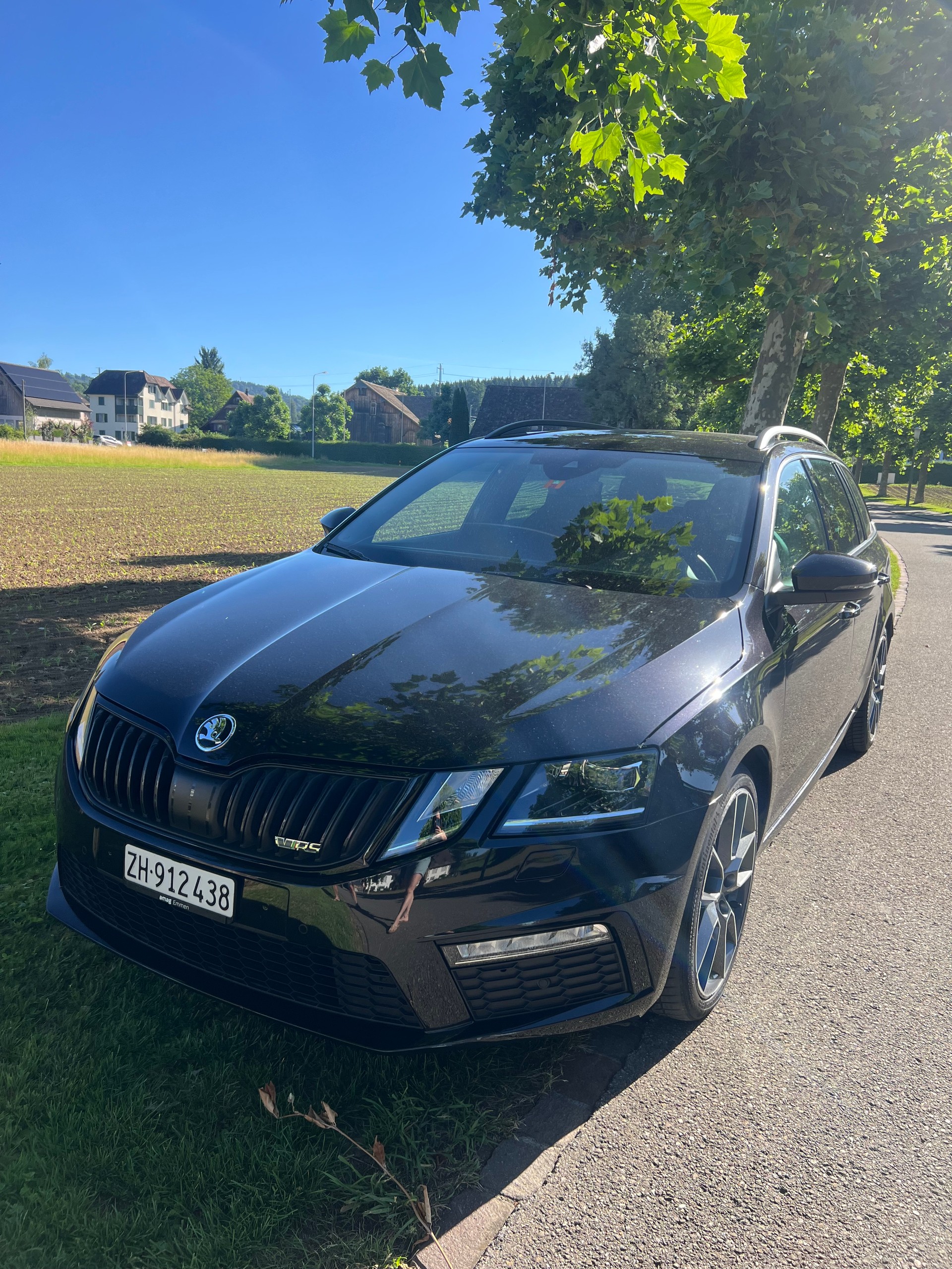SKODA Octavia Combi 2.0 TSI RS DSG-image-4