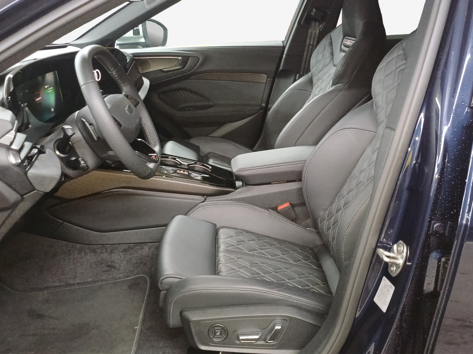 AUDI S5 Limousine TFSI quattro S tronic-image-7
