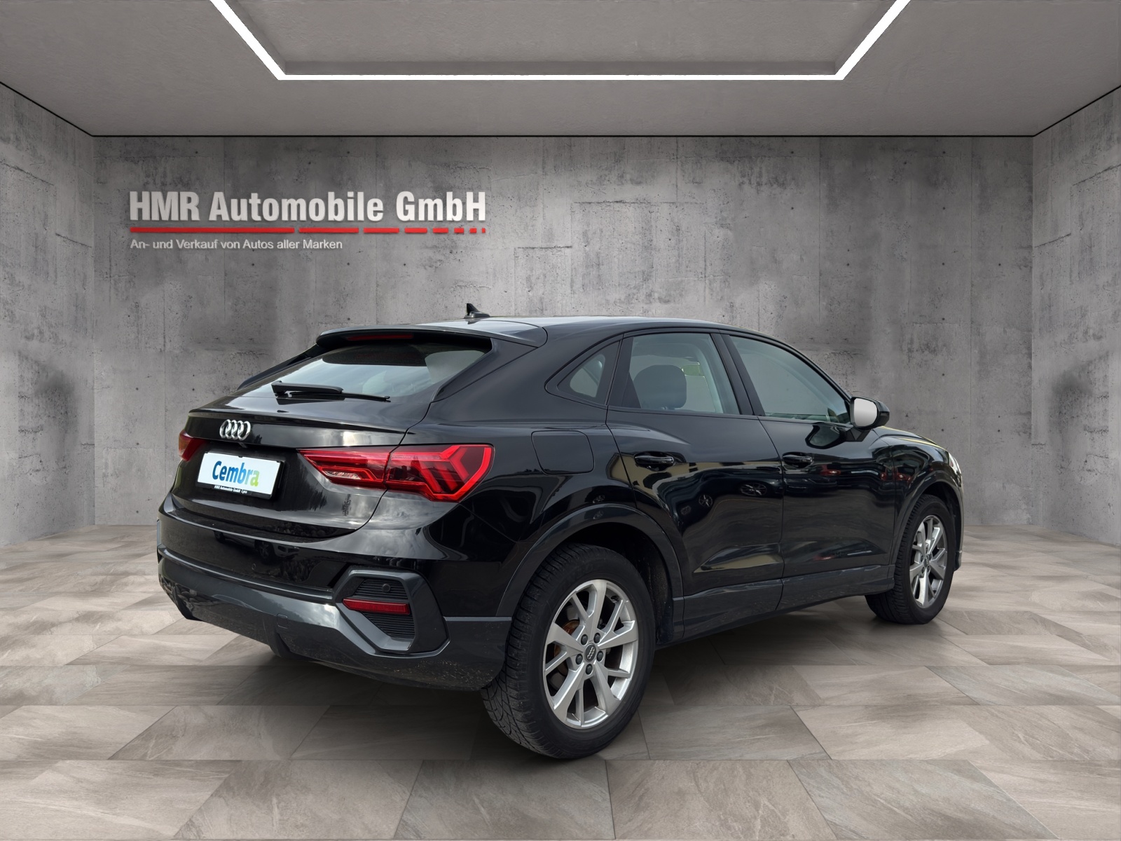 AUDI Q3 Sportback 35 TFSI Attraction S-tronic-image-3