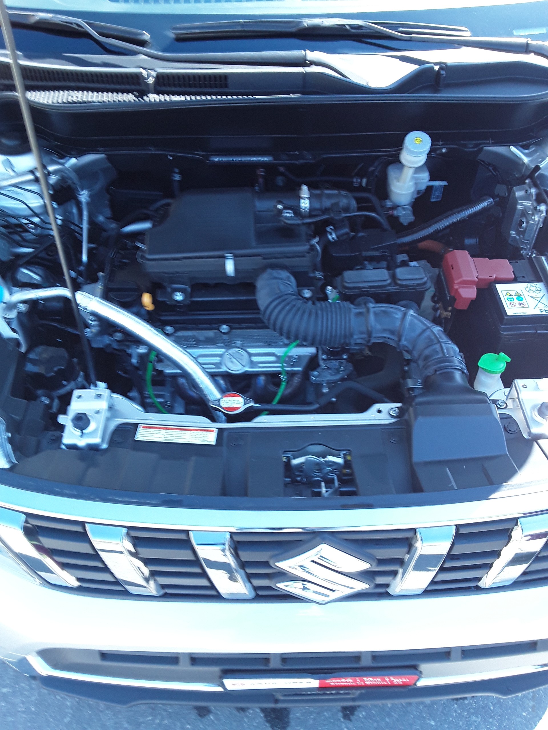 SUZUKI Vitara 1.5 Hybrid Edition 35 4x4 AGS-image-13