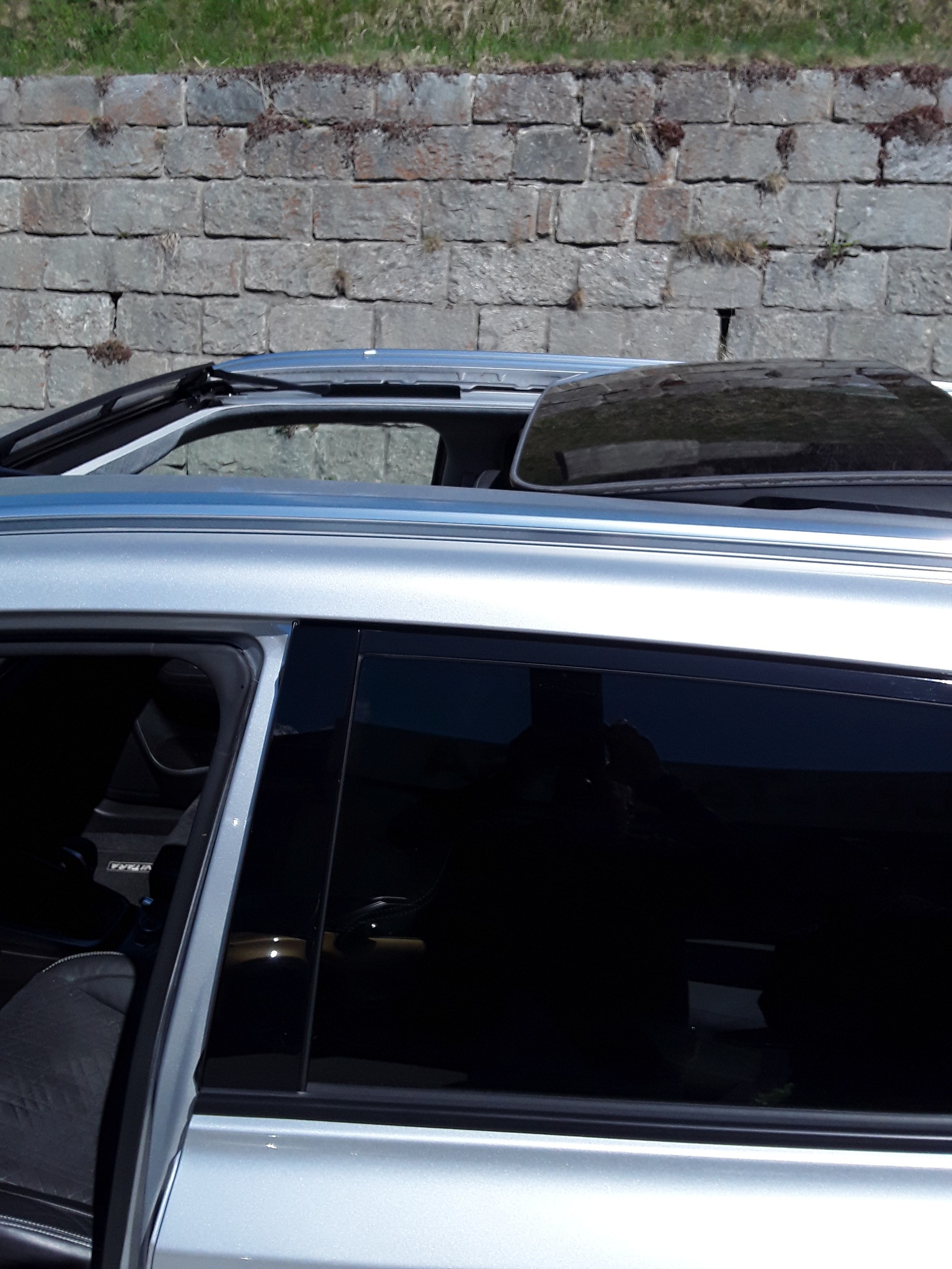SUZUKI Vitara 1.5 Hybrid Edition 35 4x4 AGS-image-9