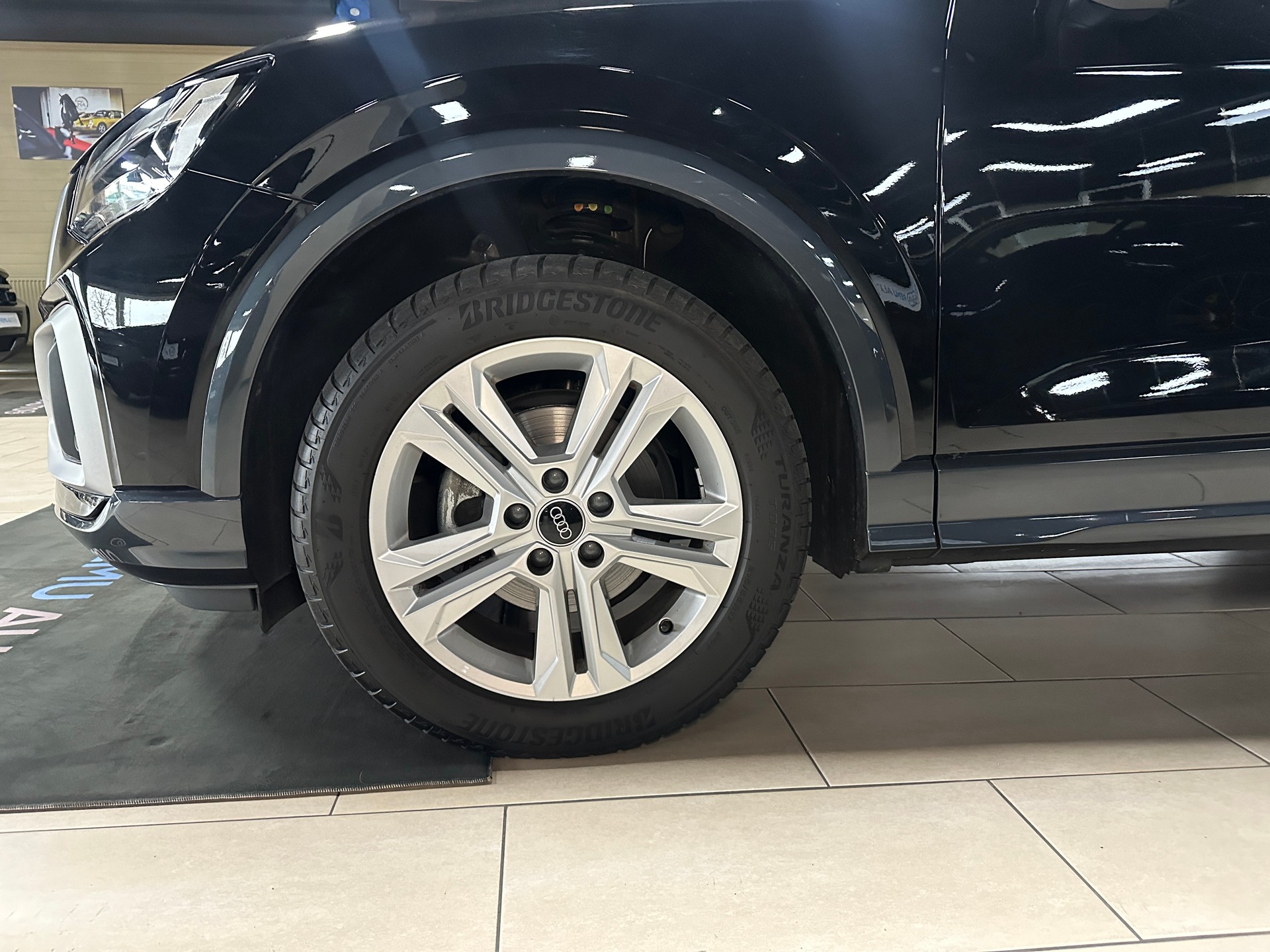 AUDI Q2 35 TFSI S-tronic-image-11