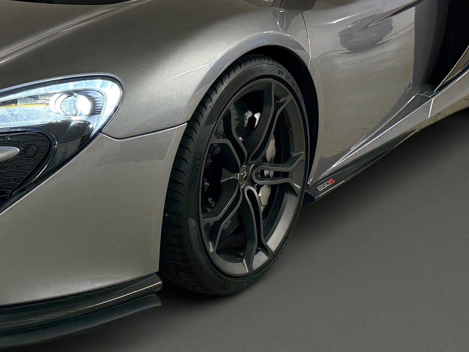 McLAREN 650S Spider 3.8 V8 SSG FULL CARBON-image-8
