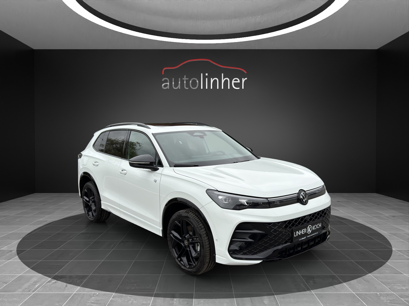 VW Tiguan 2.0 TDI SCR R-Line 4Motion DSG-image-5