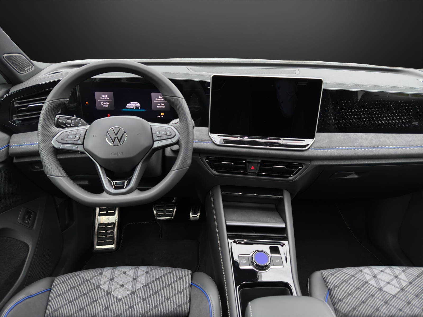 VW Tiguan 2.0 TDI SCR R-Line 4Motion DSG-image-9