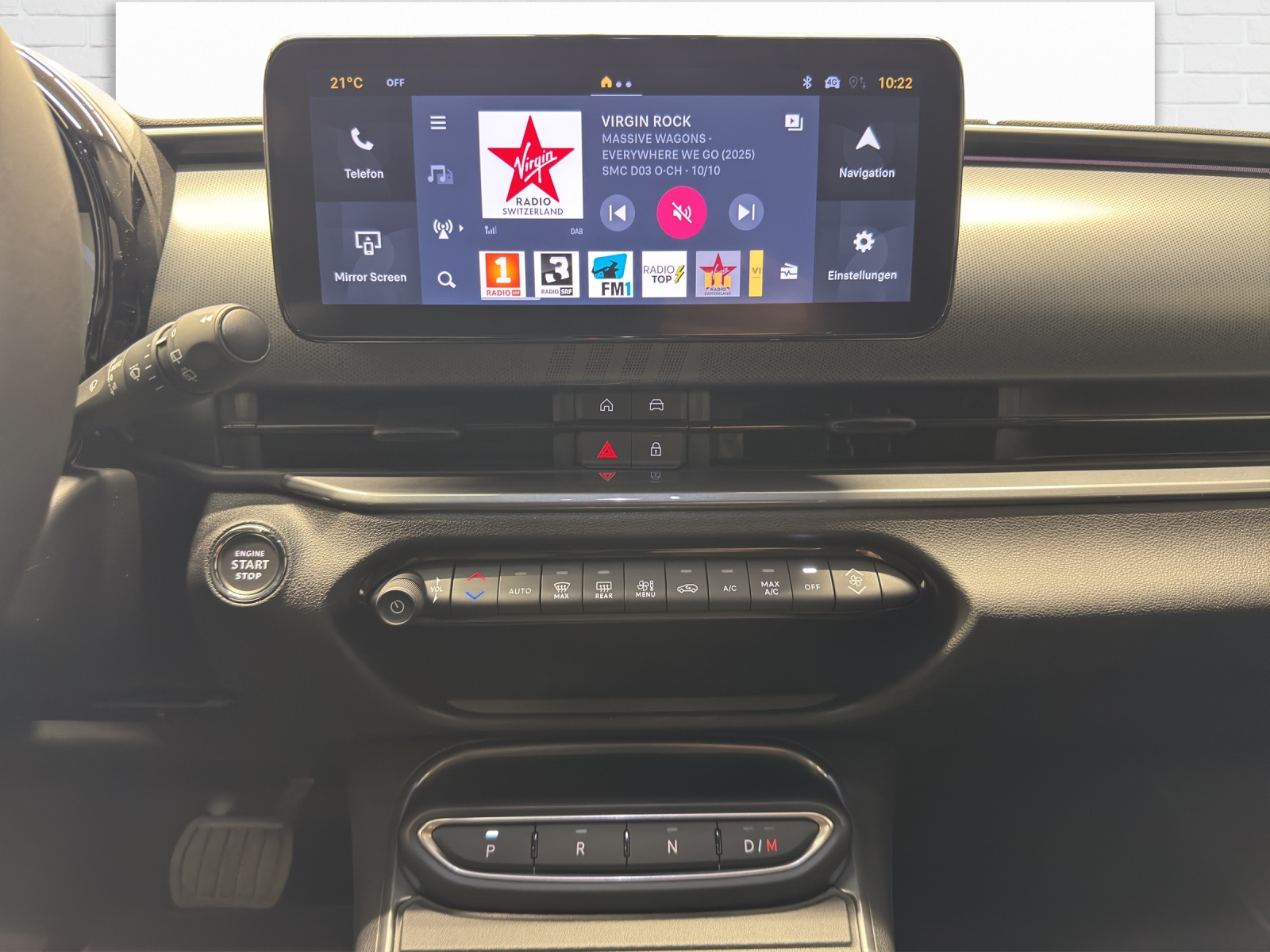 FIAT 600 1.2 Hybrid 145 Sport-image-8