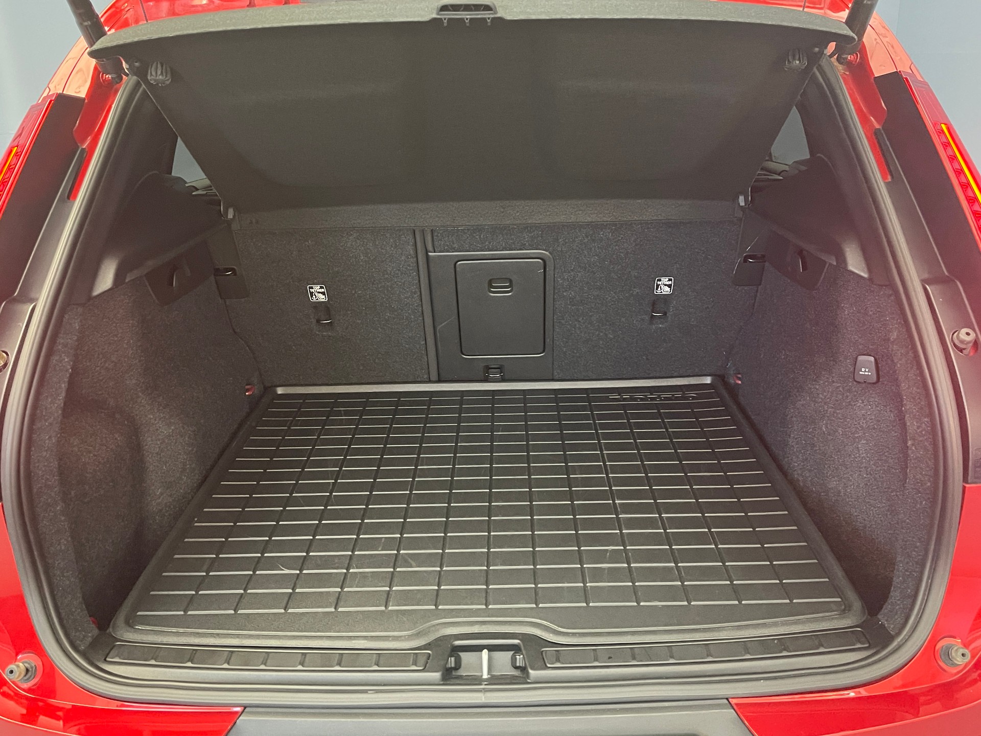 VOLVO XC40 1.5 T4 PiH Inscription Expression-image-7