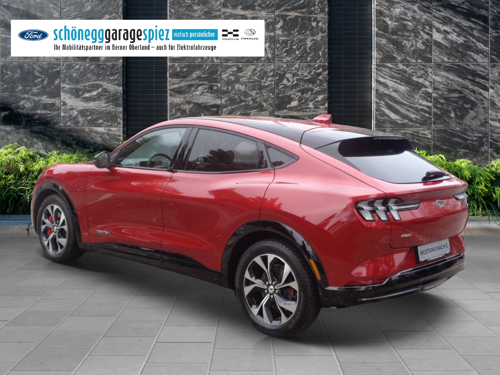 FORD Mustang Mach-E Extended AWD-showroom-element-3