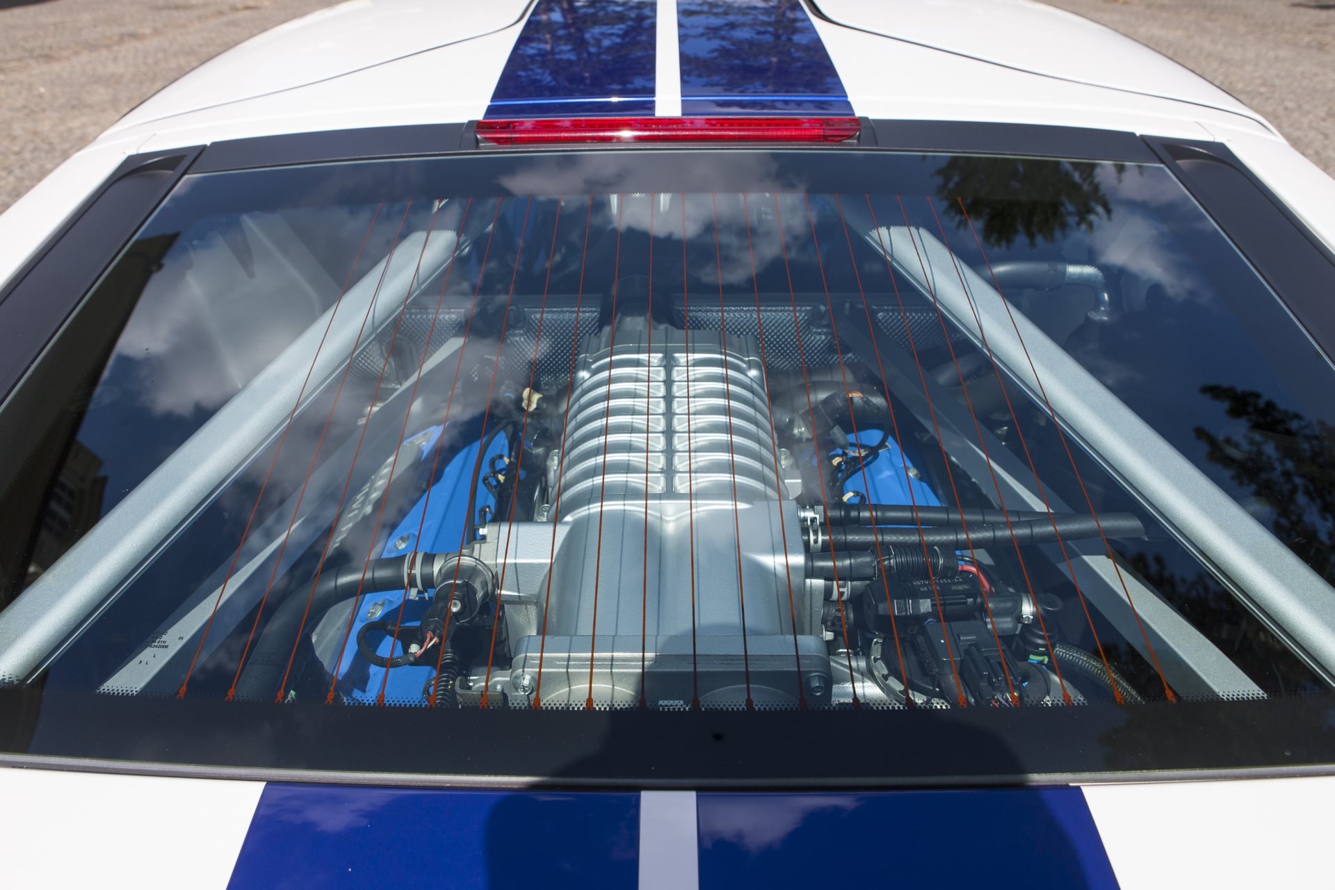 FORD GT-image-11