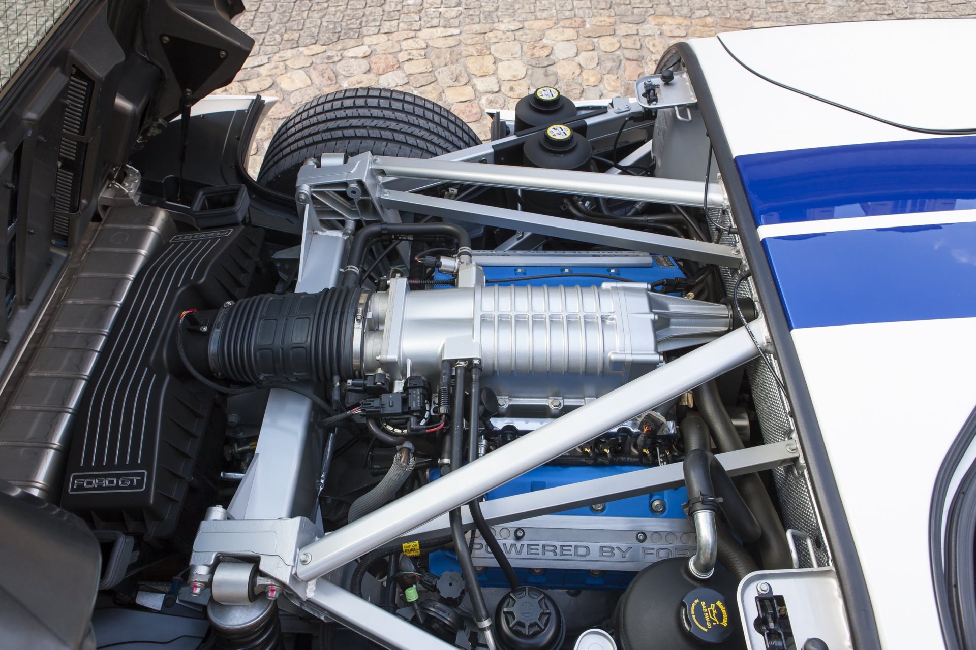 FORD GT-image-16