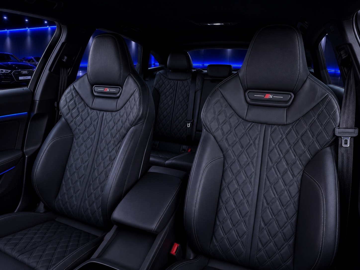 AUDI S5 Limousine TFSI quattro S tronic-image-14