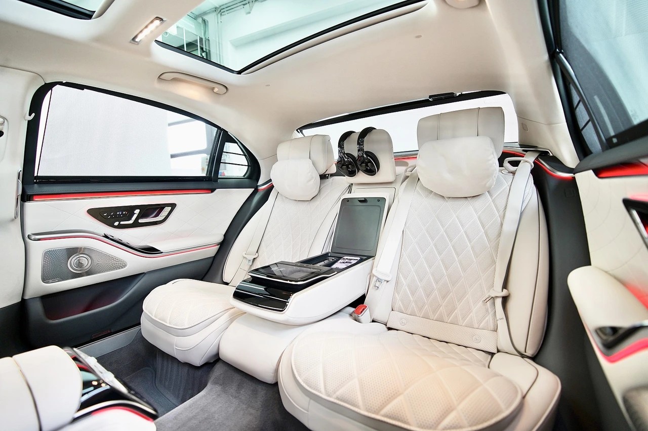 MERCEDES-BENZ S 450 L 4Matic AMG Line 9G-Tronic-image-12