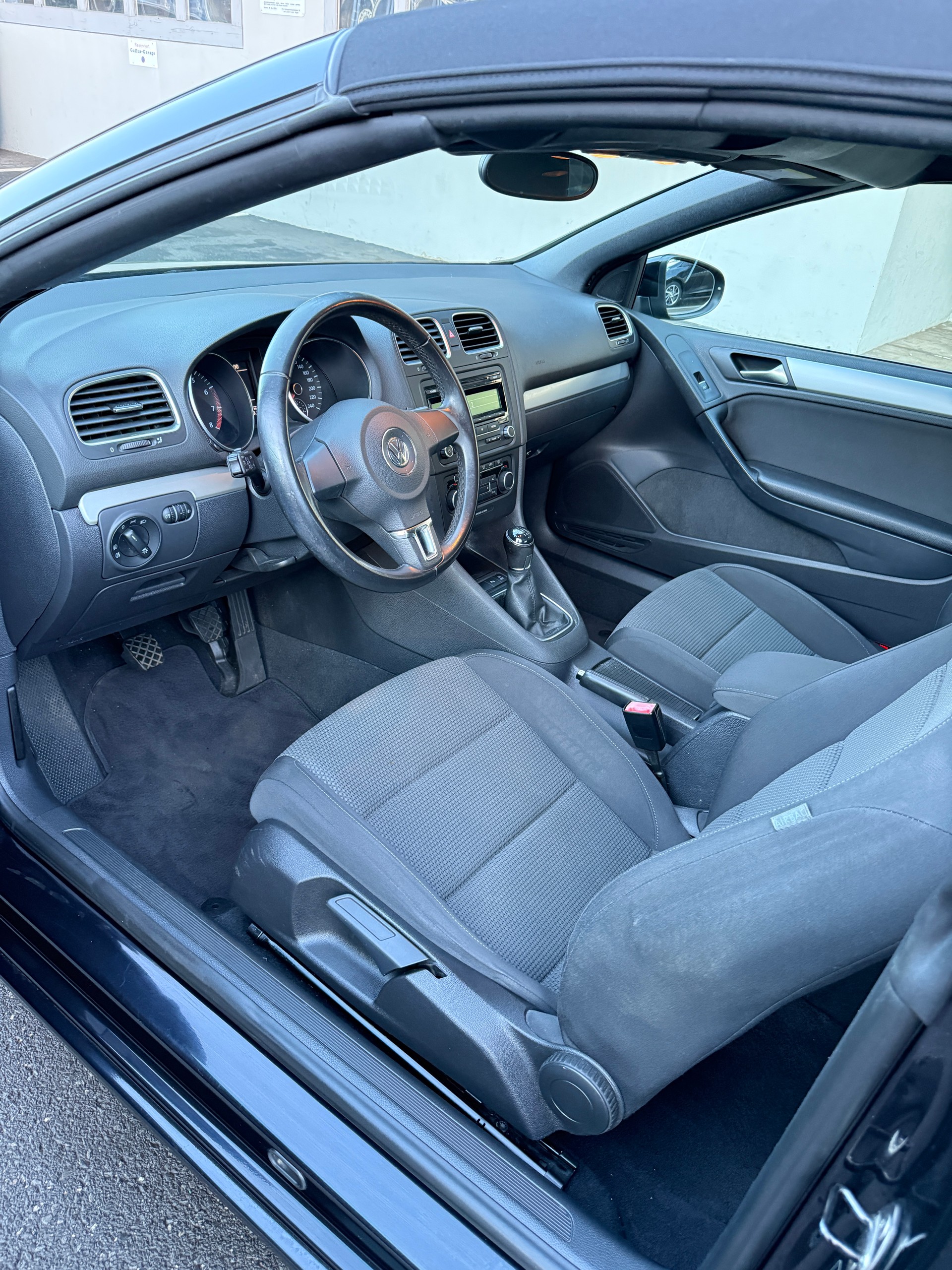 VW Golf Cabrio 1.2 TSI BlueMotion Technology-image-5