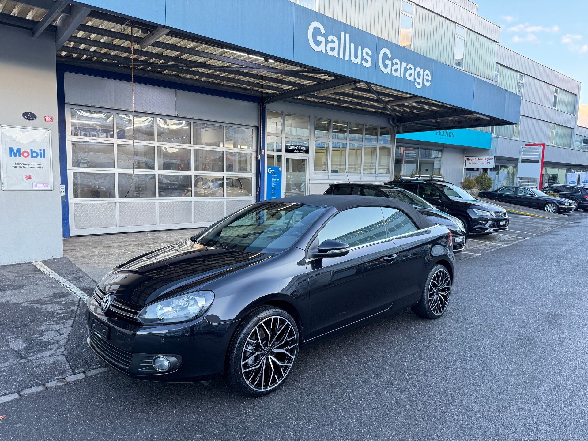 VW Golf Cabrio 1.2 TSI BlueMotion Technology-image-0