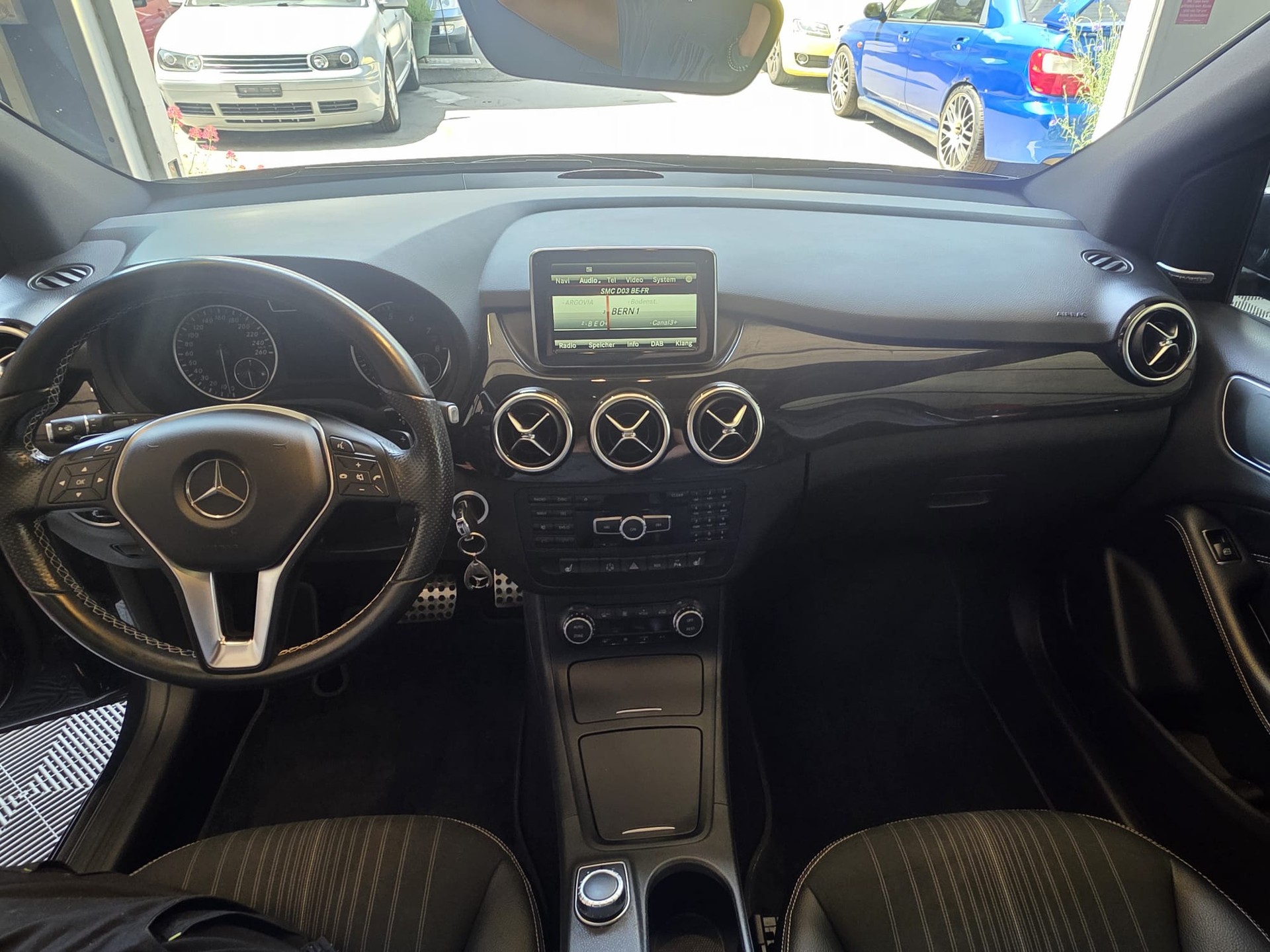 MERCEDES-BENZ B 220 4Matic 7G-DCT-image-5