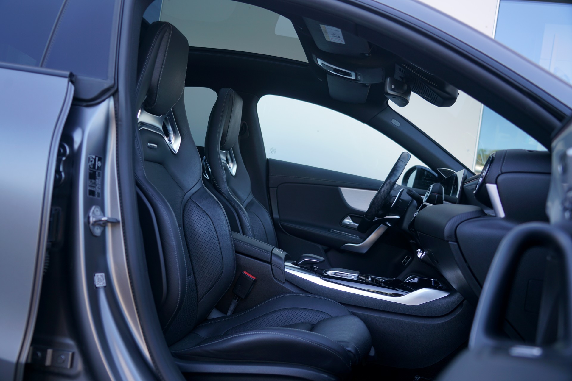 MERCEDES-BENZ CLA 35 AMG 4Matic 7G-DCT (CH)-image-14