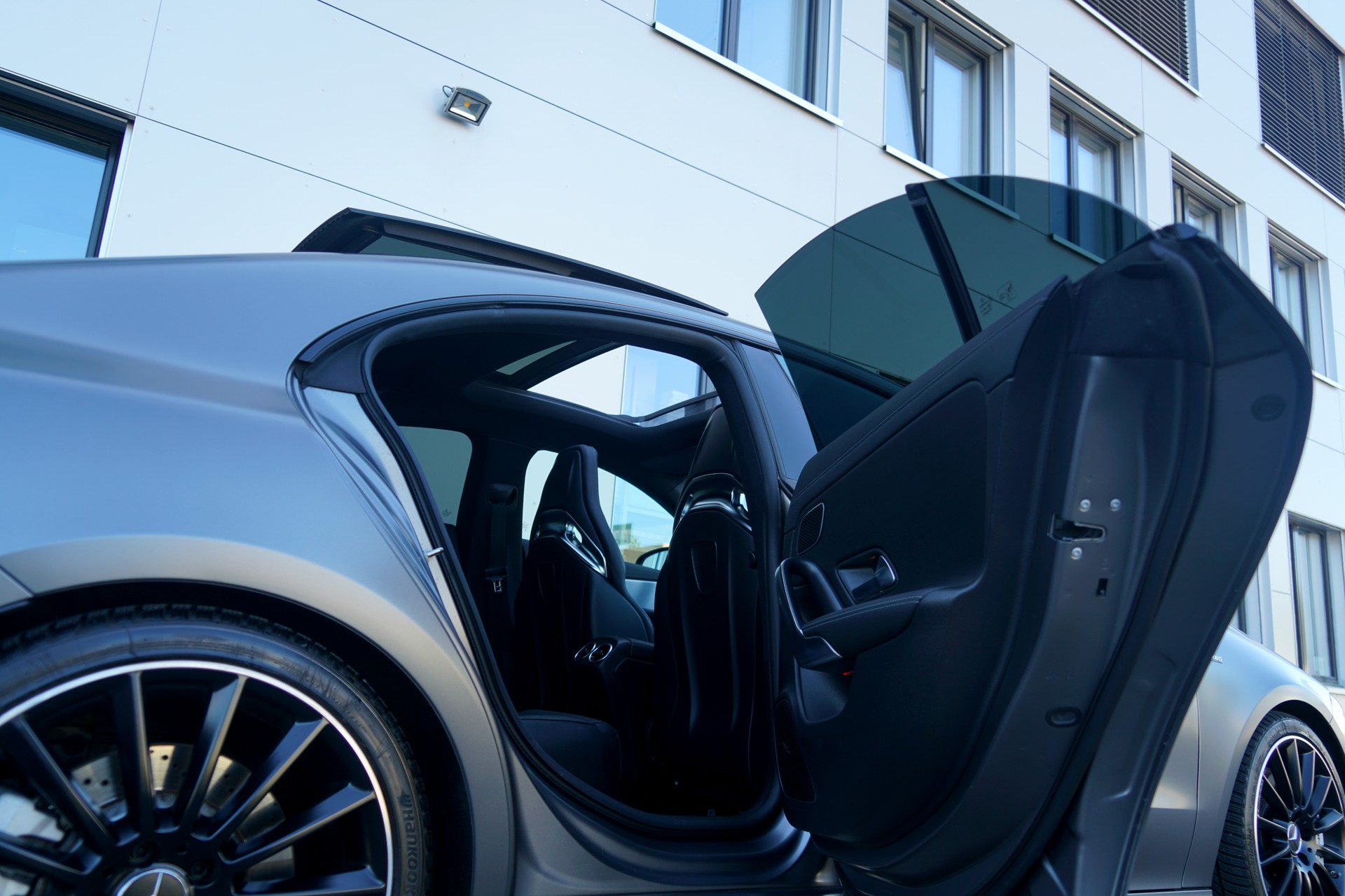 MERCEDES-BENZ CLA 35 AMG 4Matic 7G-DCT (CH)-image-11