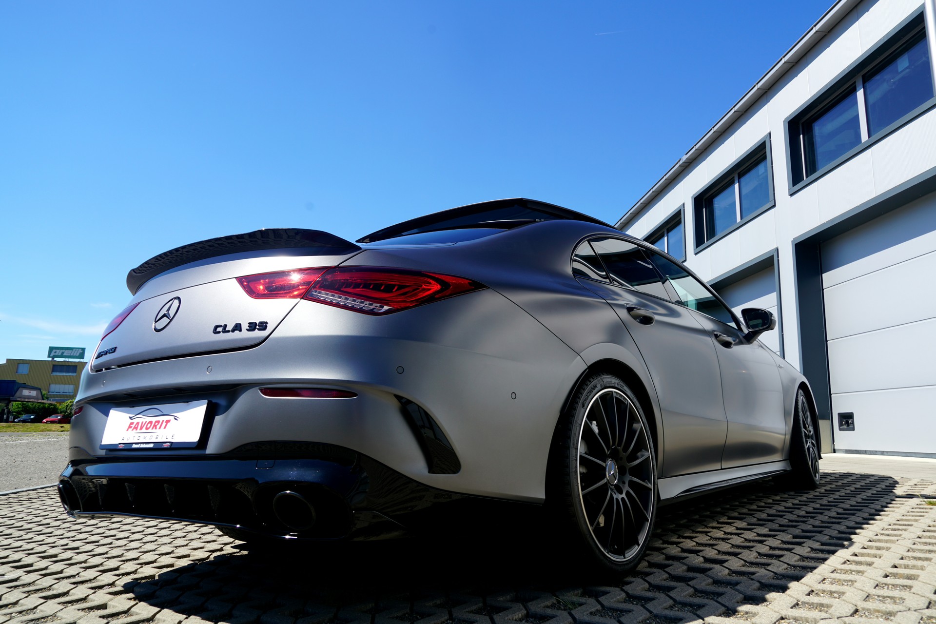 MERCEDES-BENZ CLA 35 AMG 4Matic 7G-DCT (CH)-image-2