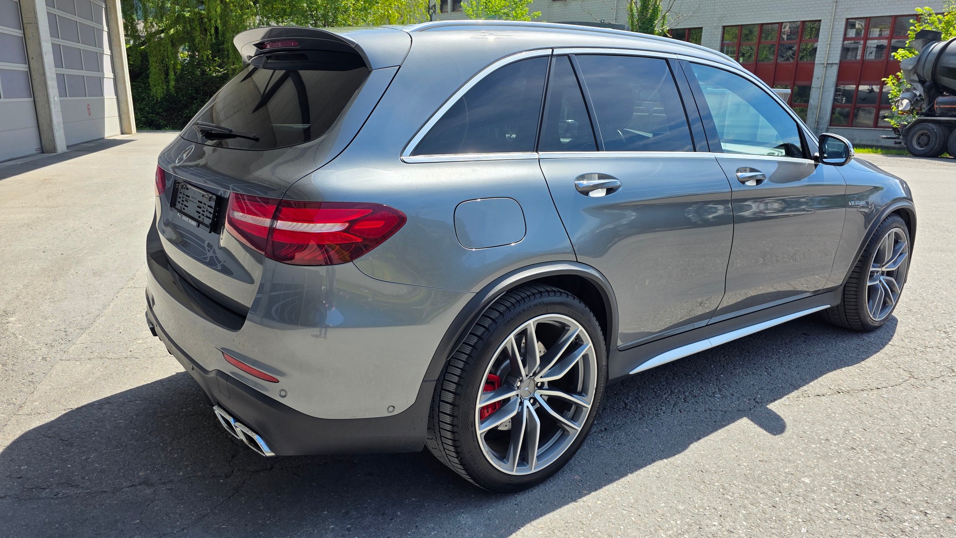 MERCEDES-BENZ GLC 63 S AMG 4Matic+ 9G-Tronic-image-5