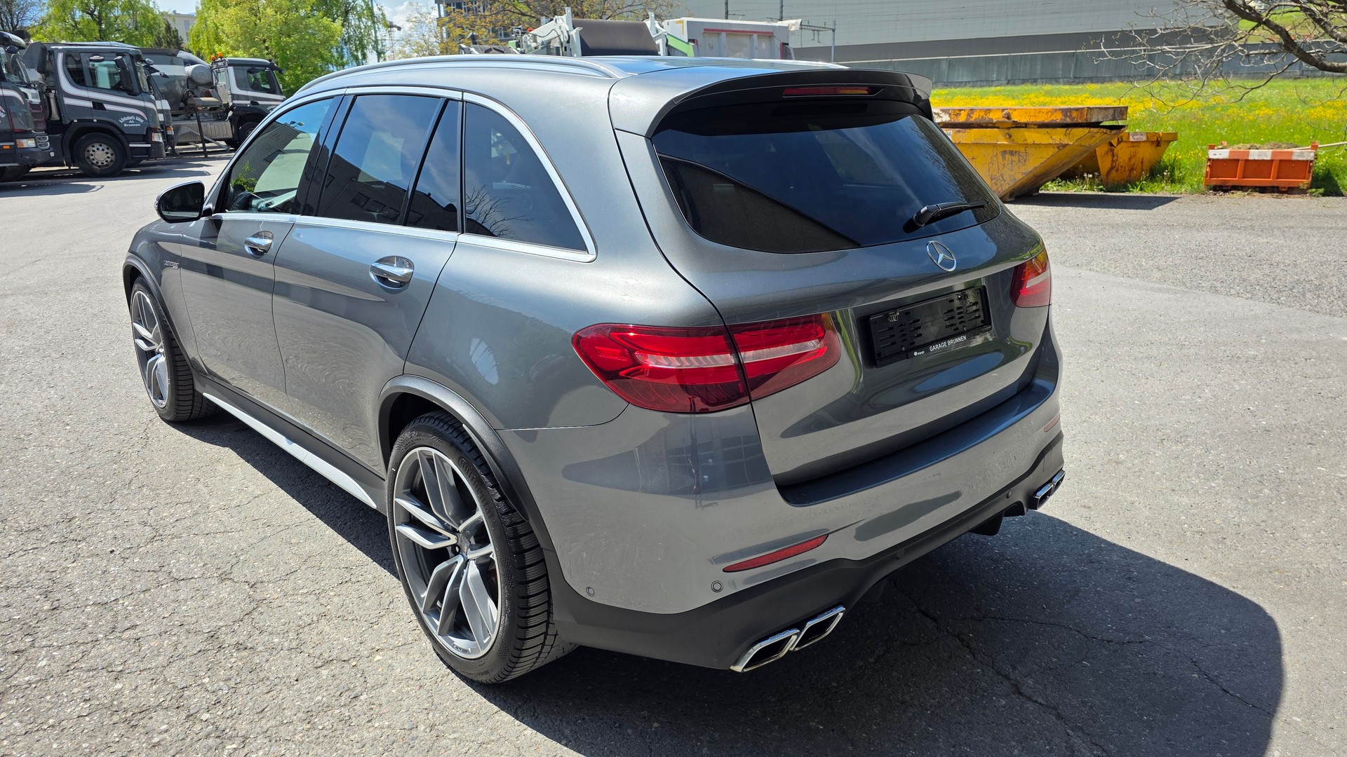 MERCEDES-BENZ GLC 63 S AMG 4Matic+ 9G-Tronic-image-3
