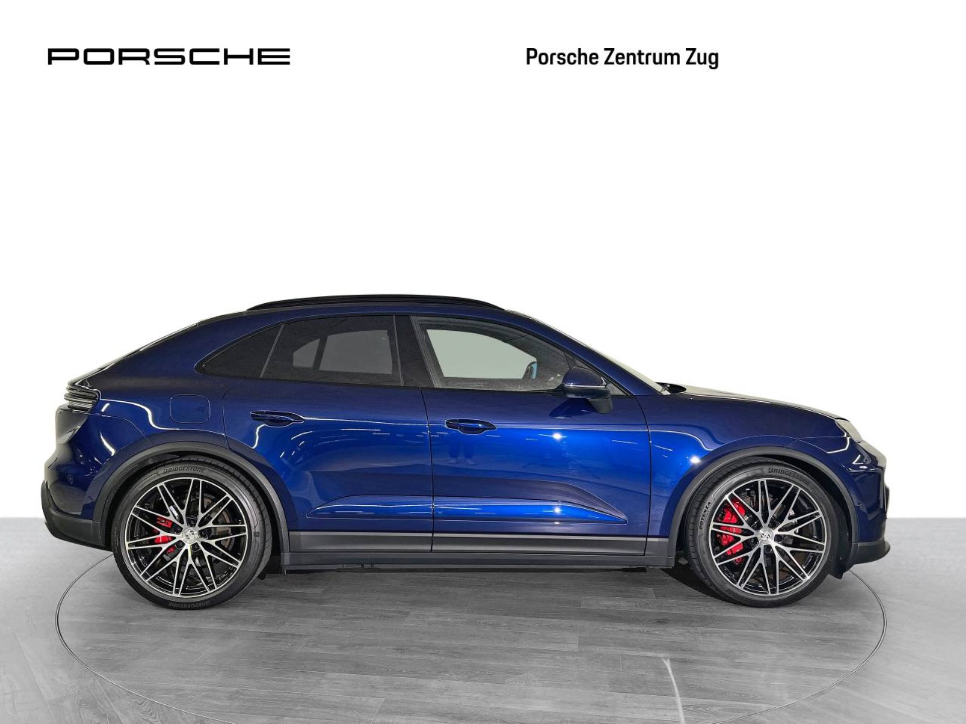 PORSCHE Macan 4S-image-9