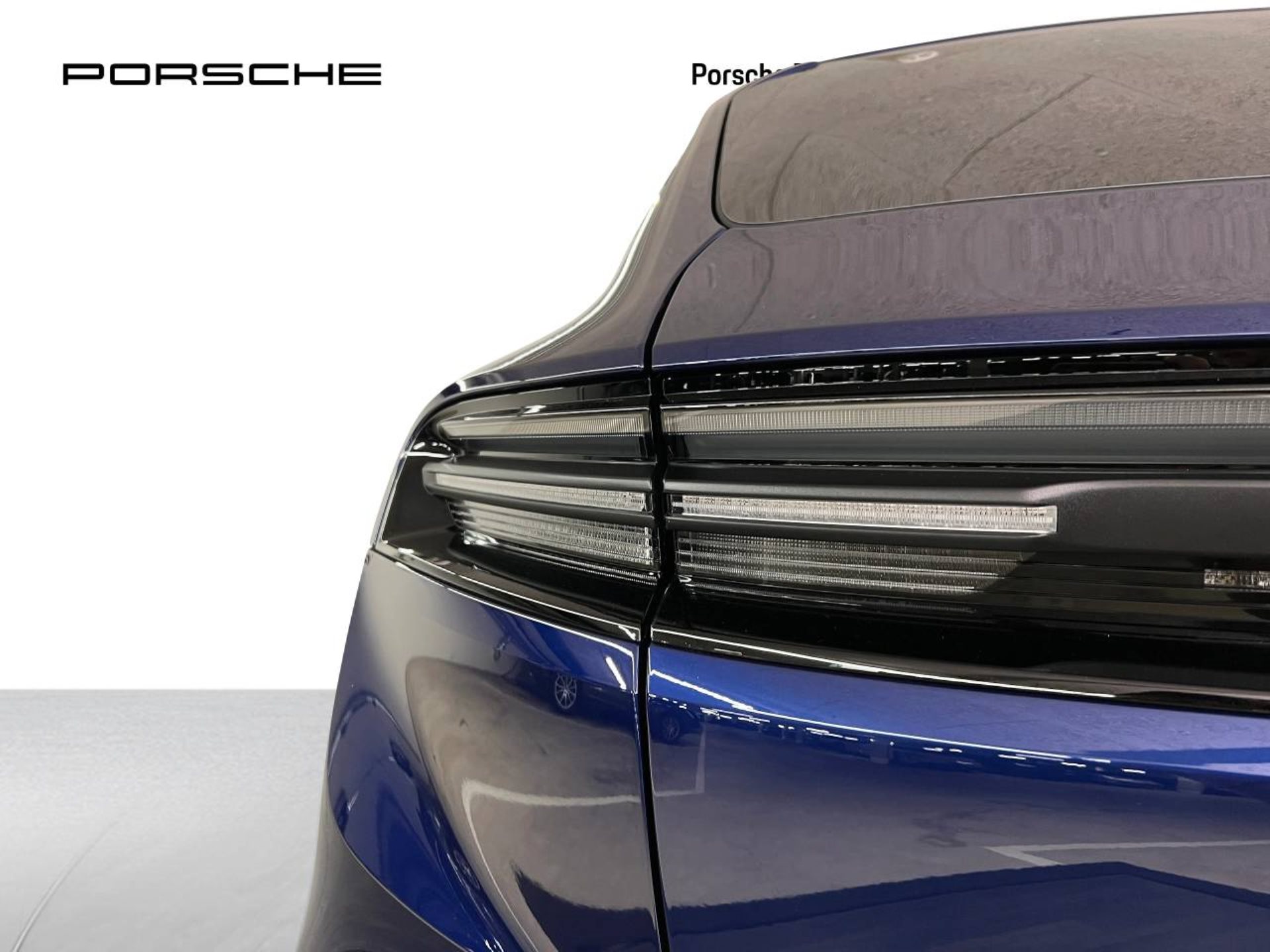 PORSCHE Macan 4S-image-12
