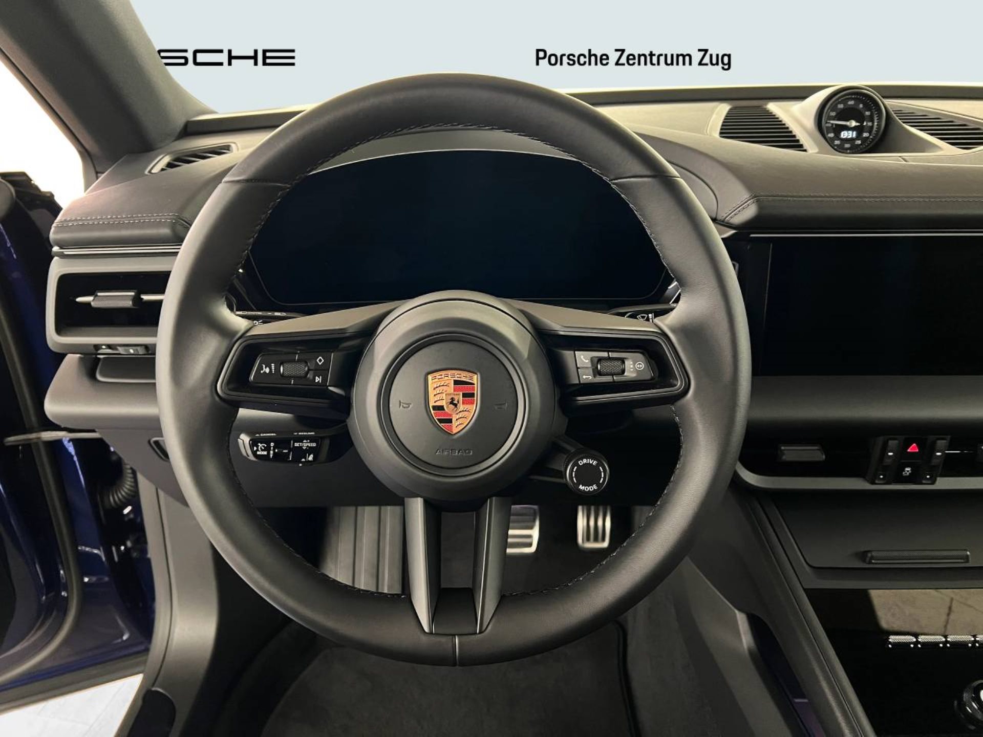 PORSCHE Macan 4S-image-16