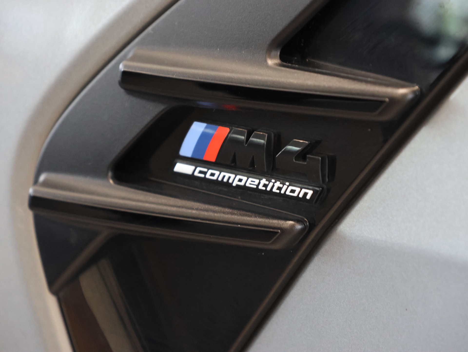 BMW M4 Coupé Competition M xDrive *Widescreen* *360 Kamera* *Carbon Packet*-image-15