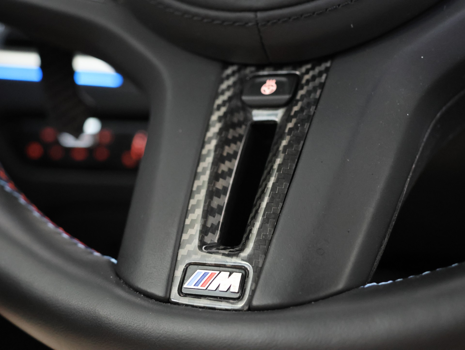 BMW M4 Coupé Competition M xDrive *Widescreen* *360 Kamera* *Carbon Packet*-image-26