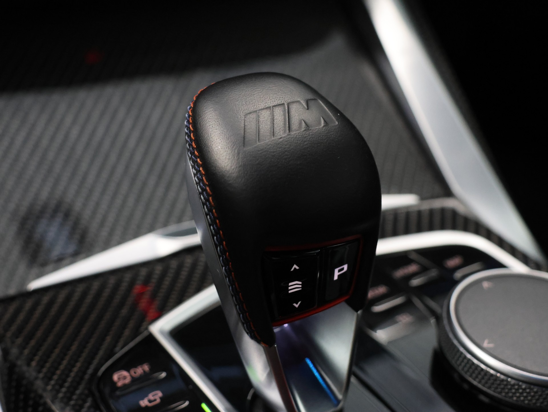 BMW M4 Coupé Competition M xDrive *Widescreen* *360 Kamera* *Carbon Packet*-image-36