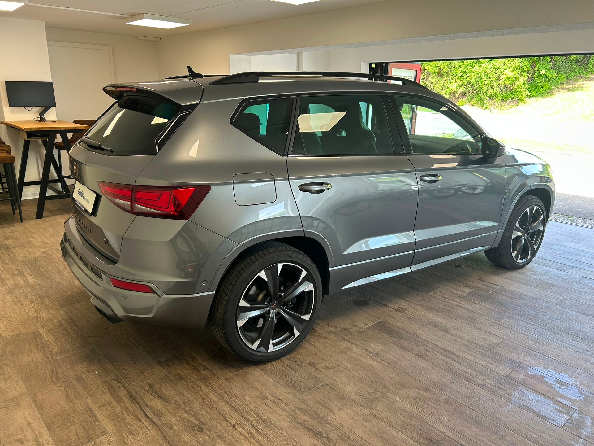 CUPRA CUPRA Ateca 2.0 TSI VZ 4Drive DSG – 300 PS Fahrspass mit Werksgarantie-image-1