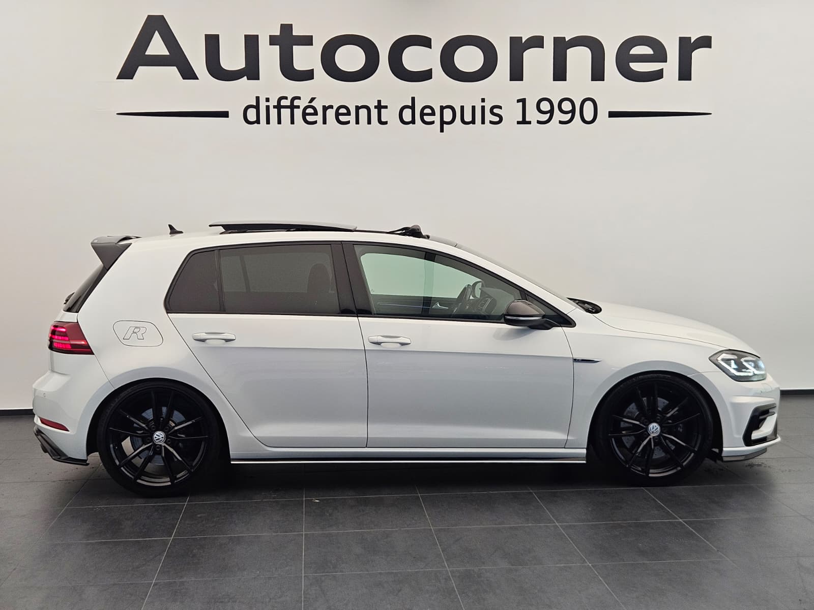 VW Golf 2.0 TSI R 4Motion DSG-image-5