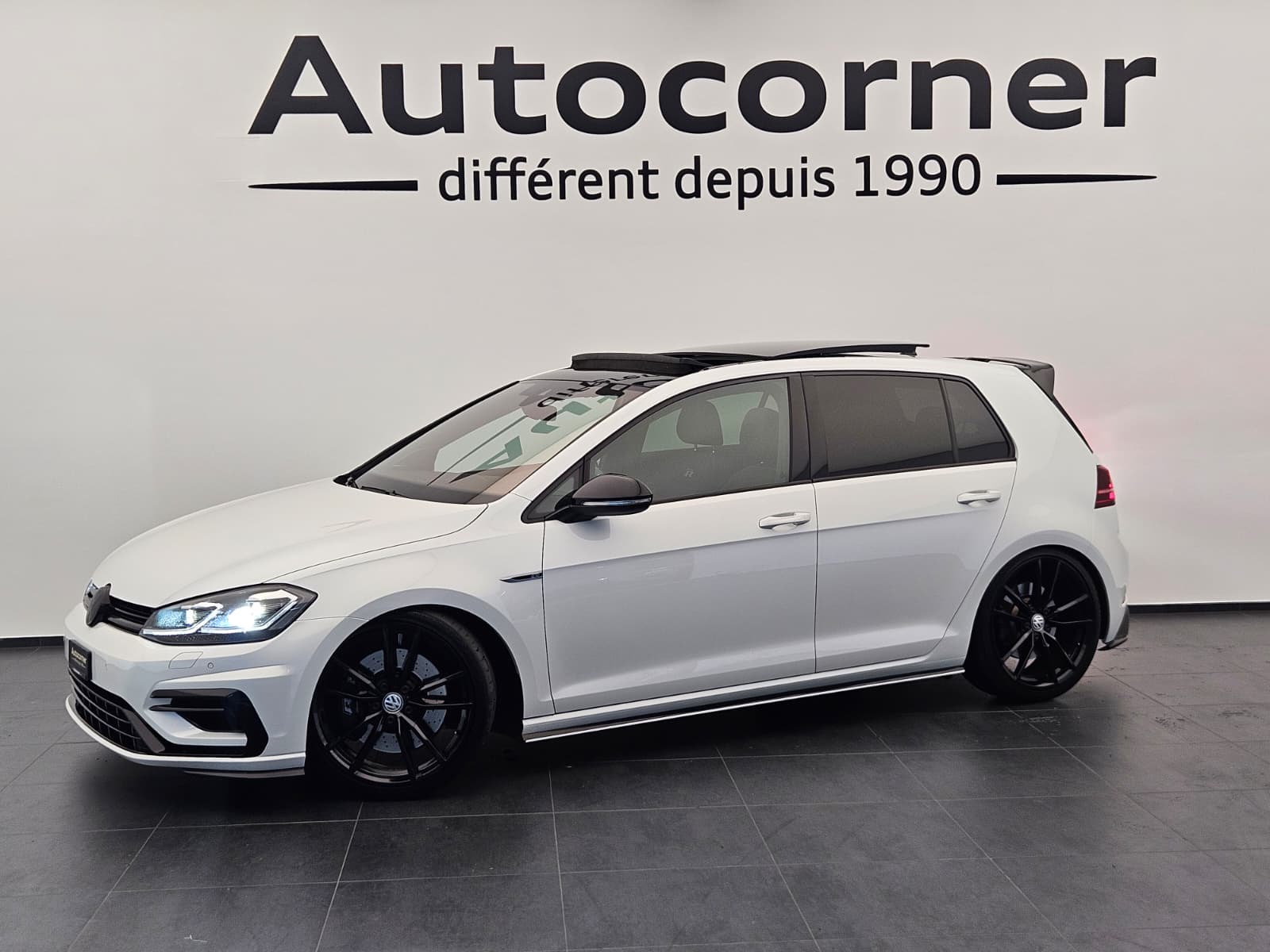 VW Golf 2.0 TSI R 4Motion DSG-image-0