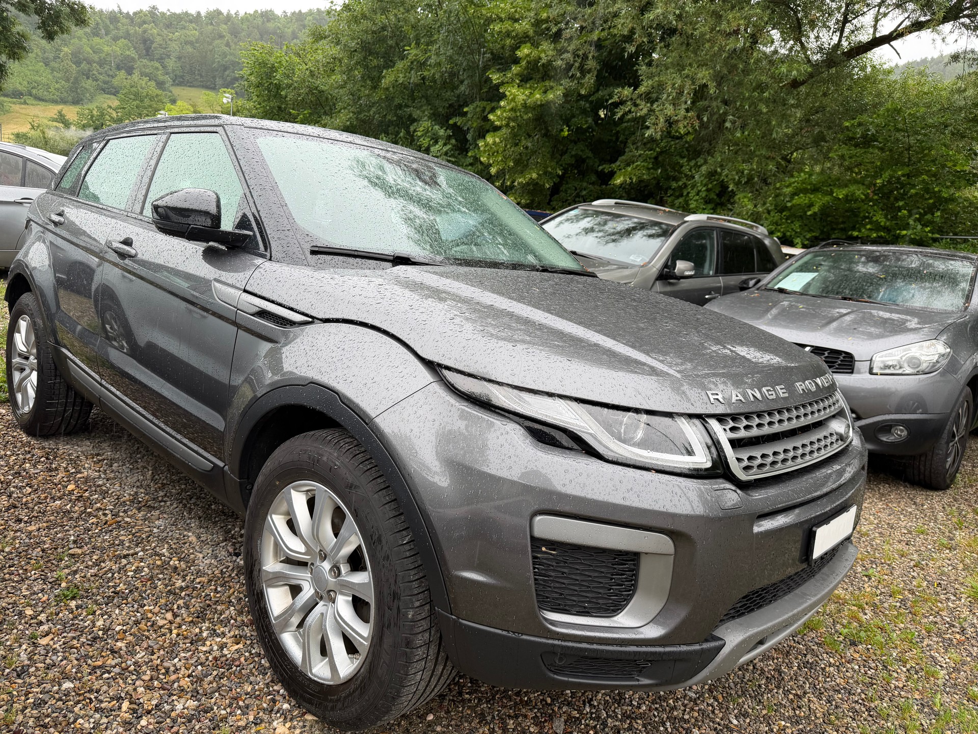 LAND ROVER Range Rover Evoque 2.0 TD4 SE Dynamic-image-0