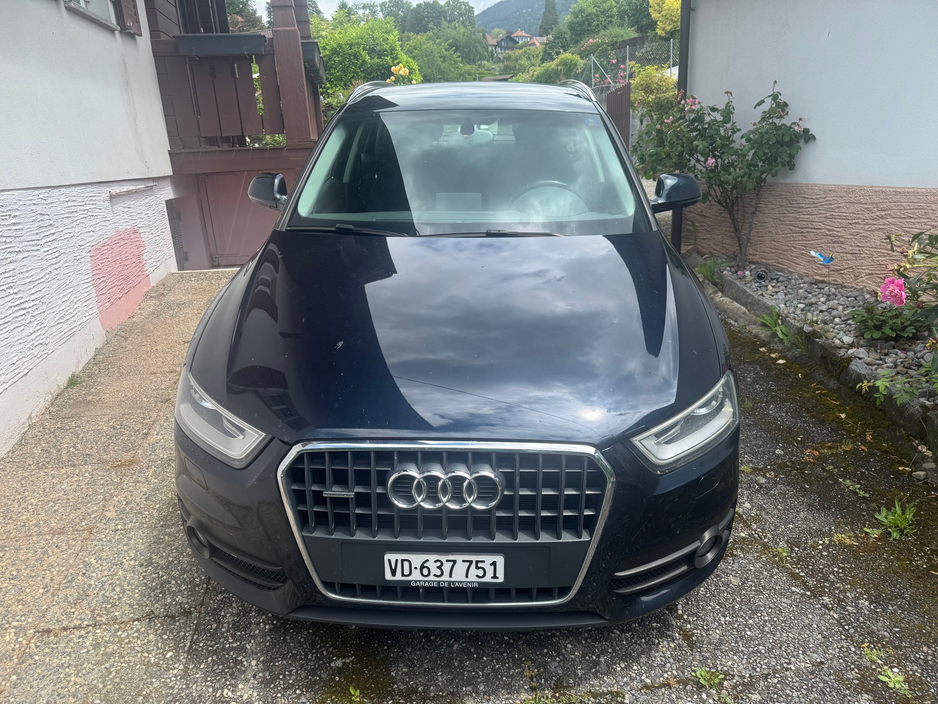 AUDI Q3 2.0 TFSI quattro S-tronic-image-0