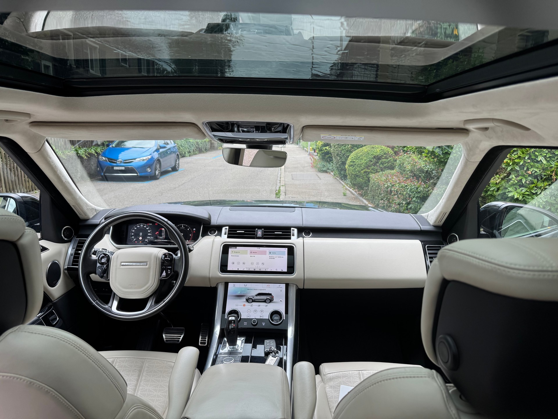 LAND ROVER Range Rover Sport 3.0 SDV6 Autobiography AB Dynamic Automatic-image-0
