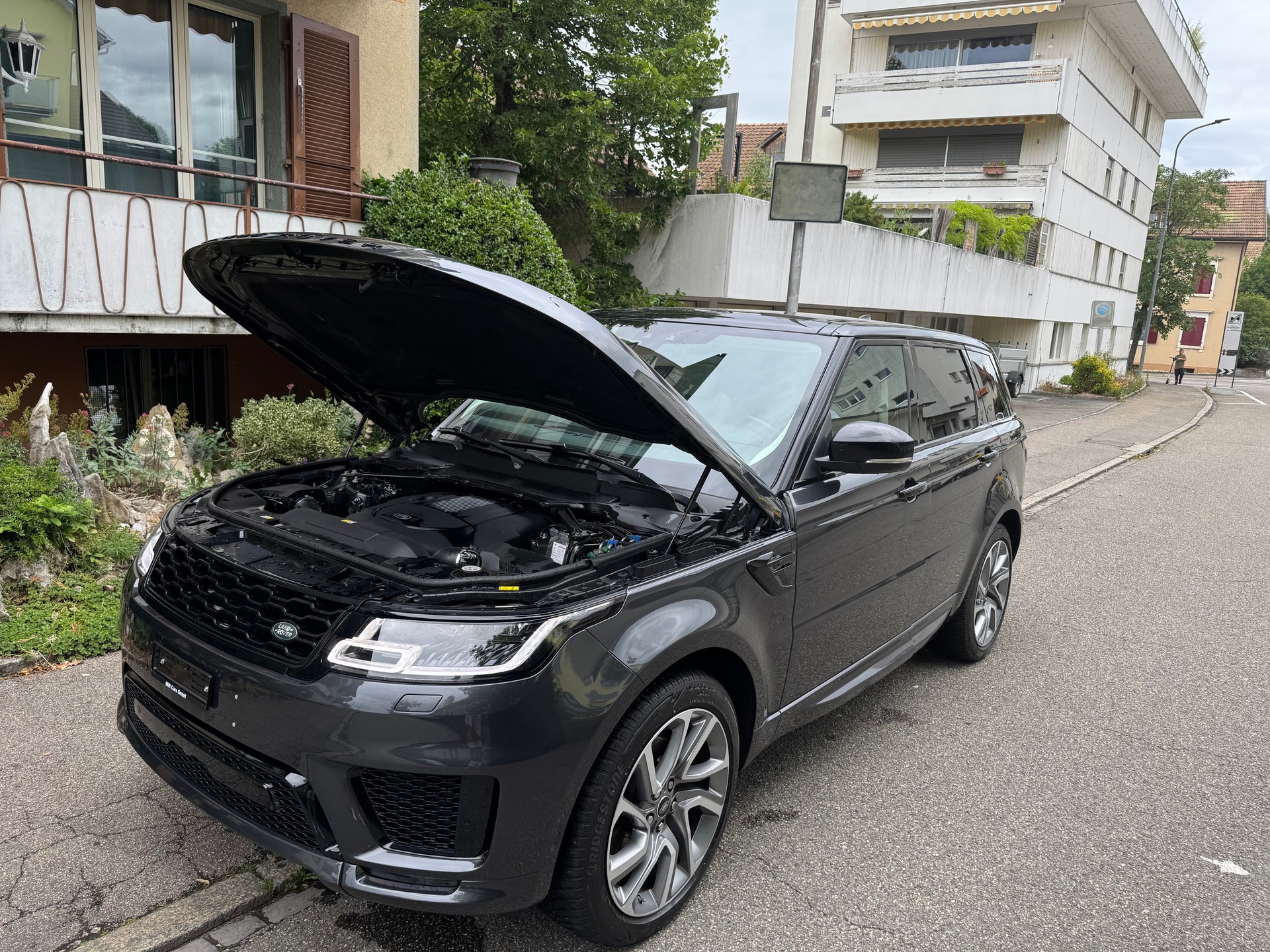 LAND ROVER Range Rover Sport 3.0 SDV6 Autobiography AB Dynamic Automatic-image-13