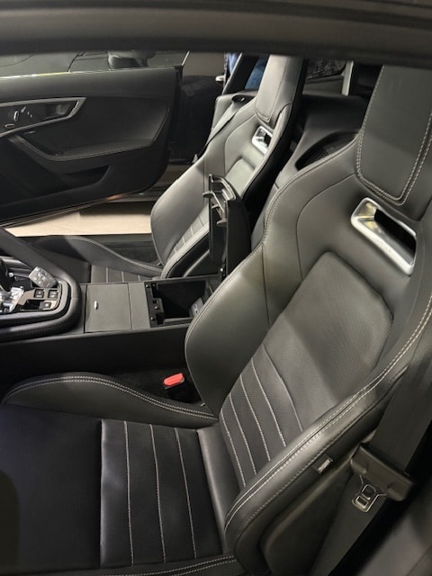 JAGUAR R-Dynamic-image-5