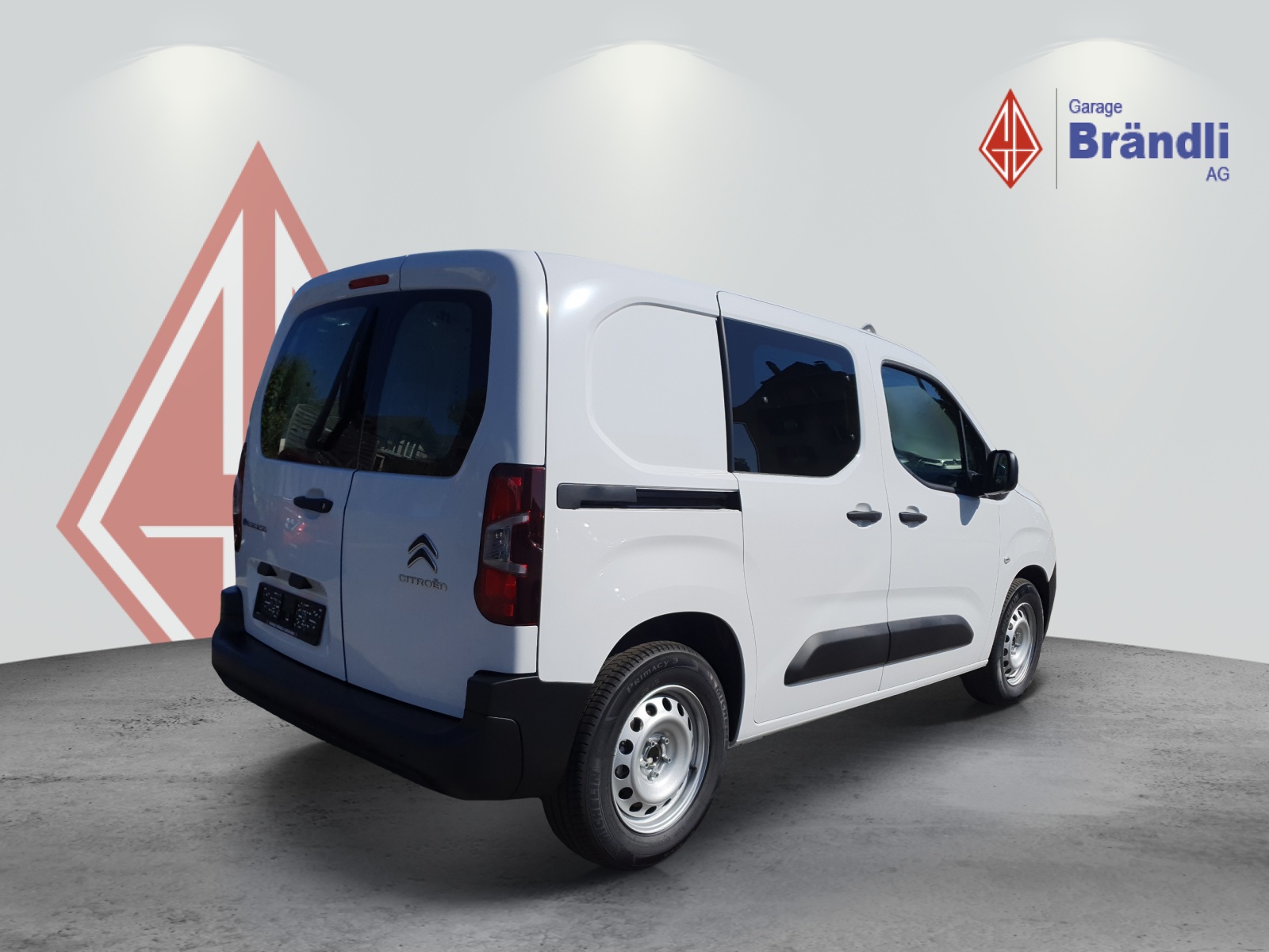 CITROEN e-Berlingo 1000 M 50kWh Swiss Edition-image-5