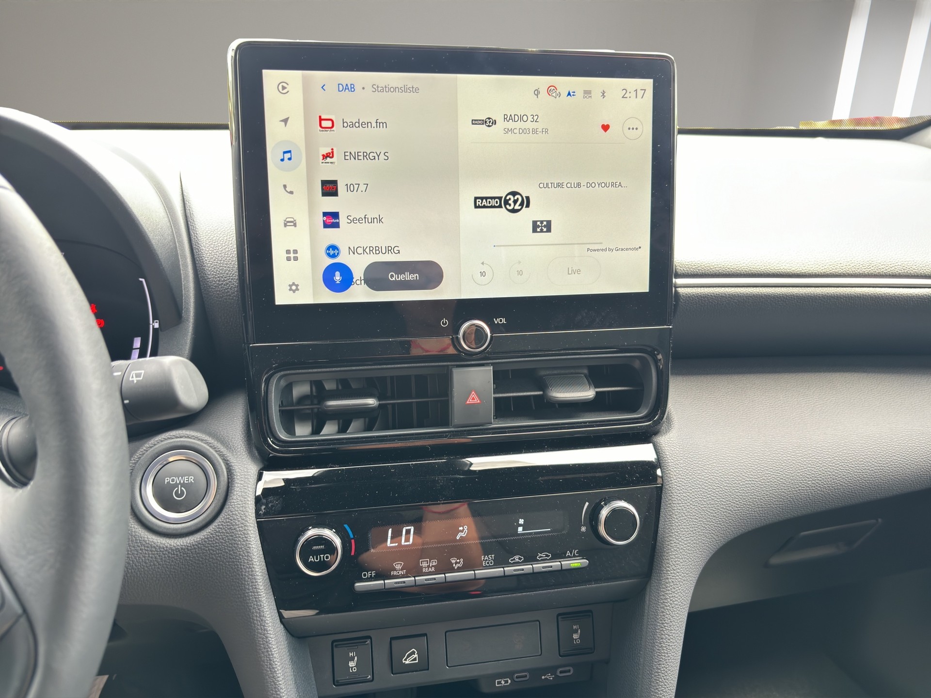 TOYOTA Yaris Cross 1.5 Trend AWDi e-CVT-image-21