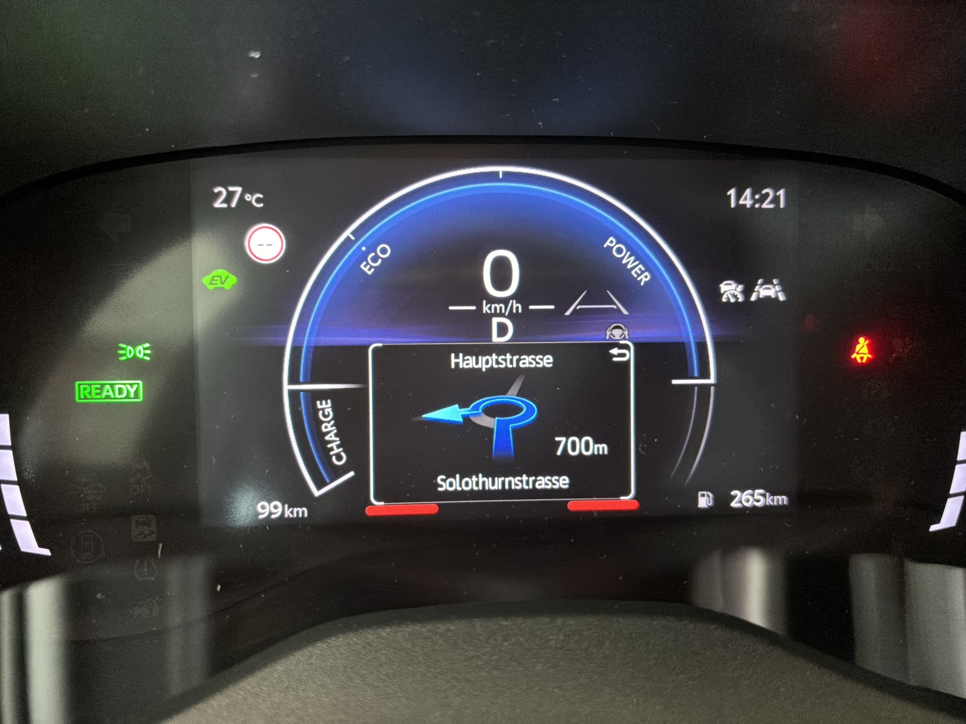 TOYOTA Yaris Cross 1.5 Trend AWDi e-CVT-image-23