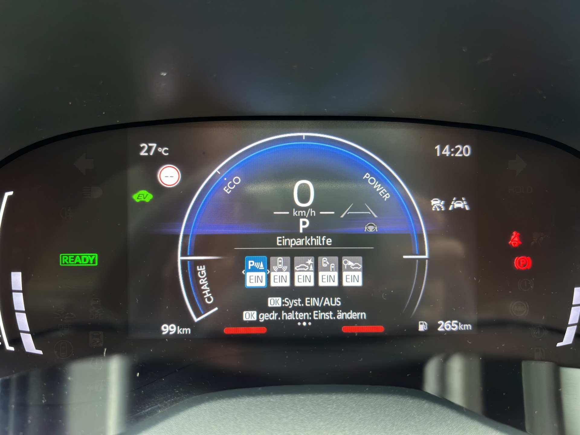 TOYOTA Yaris Cross 1.5 Trend AWDi e-CVT-image-22
