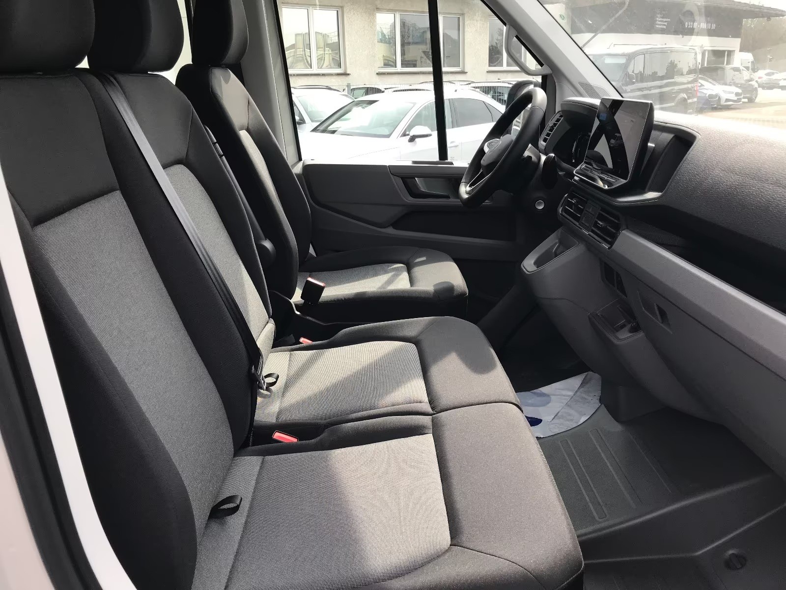 VW Crafter DoKa 4Motion L4-image-8