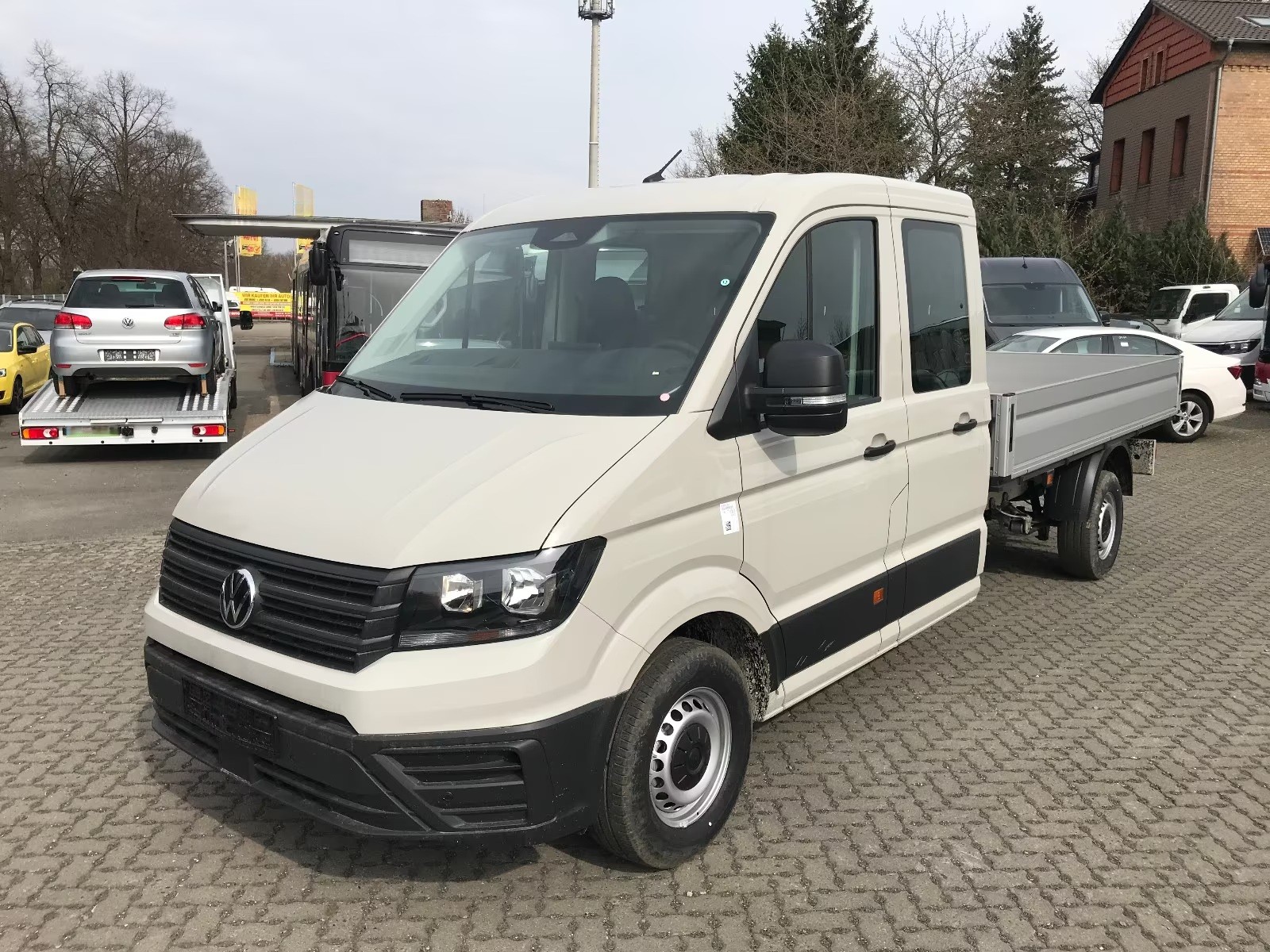 VW Crafter DoKa 4Motion L4-image-0